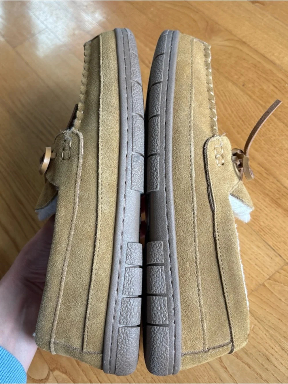 Lands End Mens Suede Moccasins Faux Fur Lined Slippers Brown English Tan Size 8M